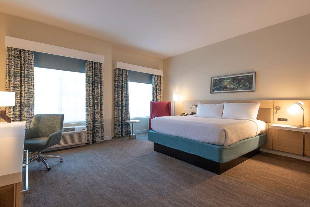 Hilton Garden Inn קלאבאסאס חדר תמונה