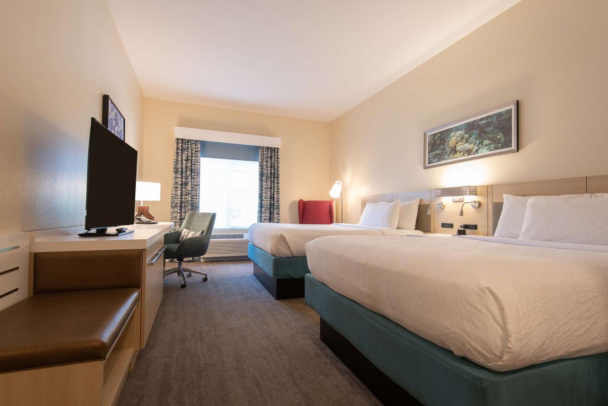 Hilton Garden Inn קלאבאסאס מראה חיצוני תמונה
