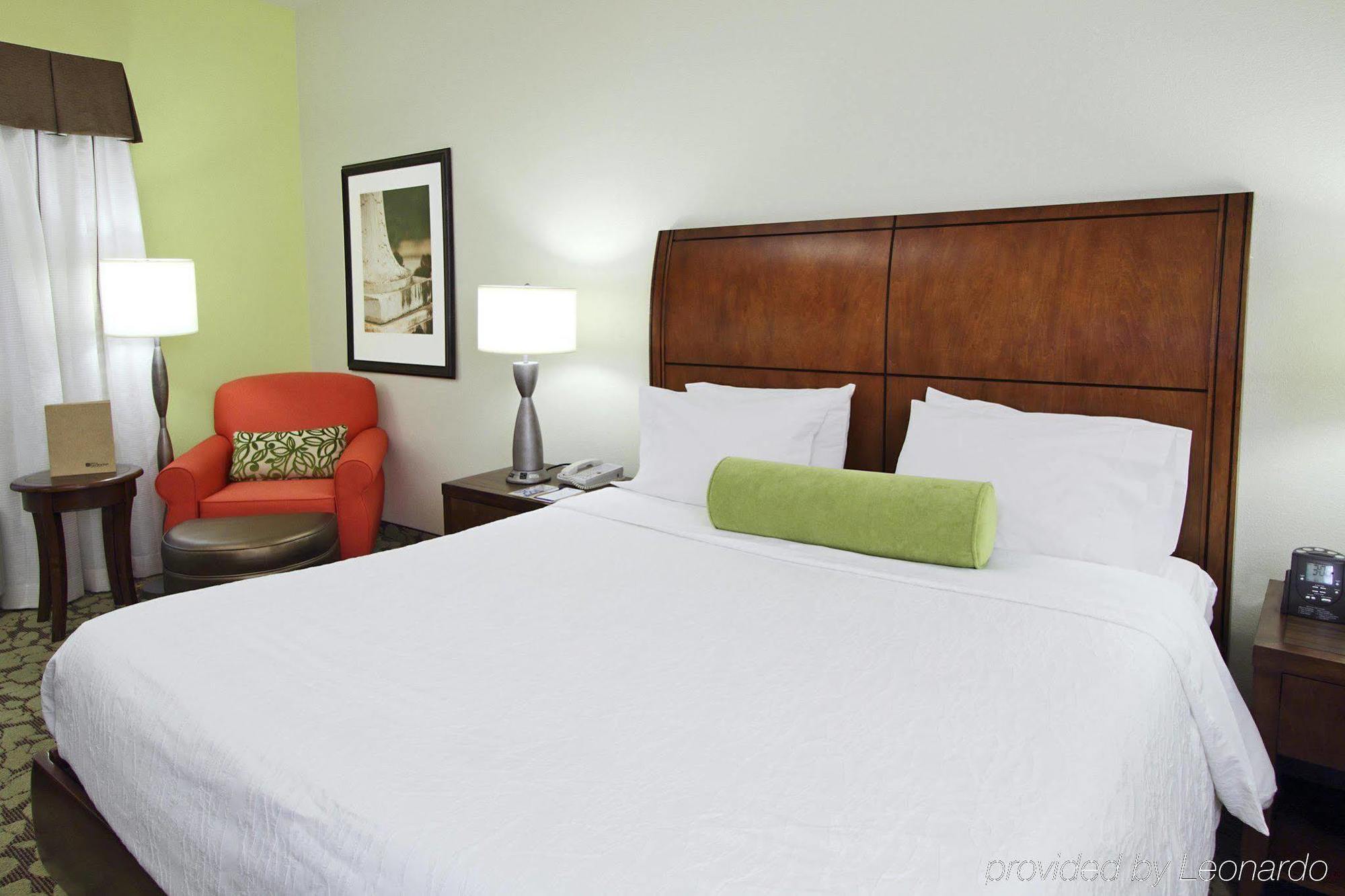 Hilton Garden Inn קלאבאסאס מראה חיצוני תמונה